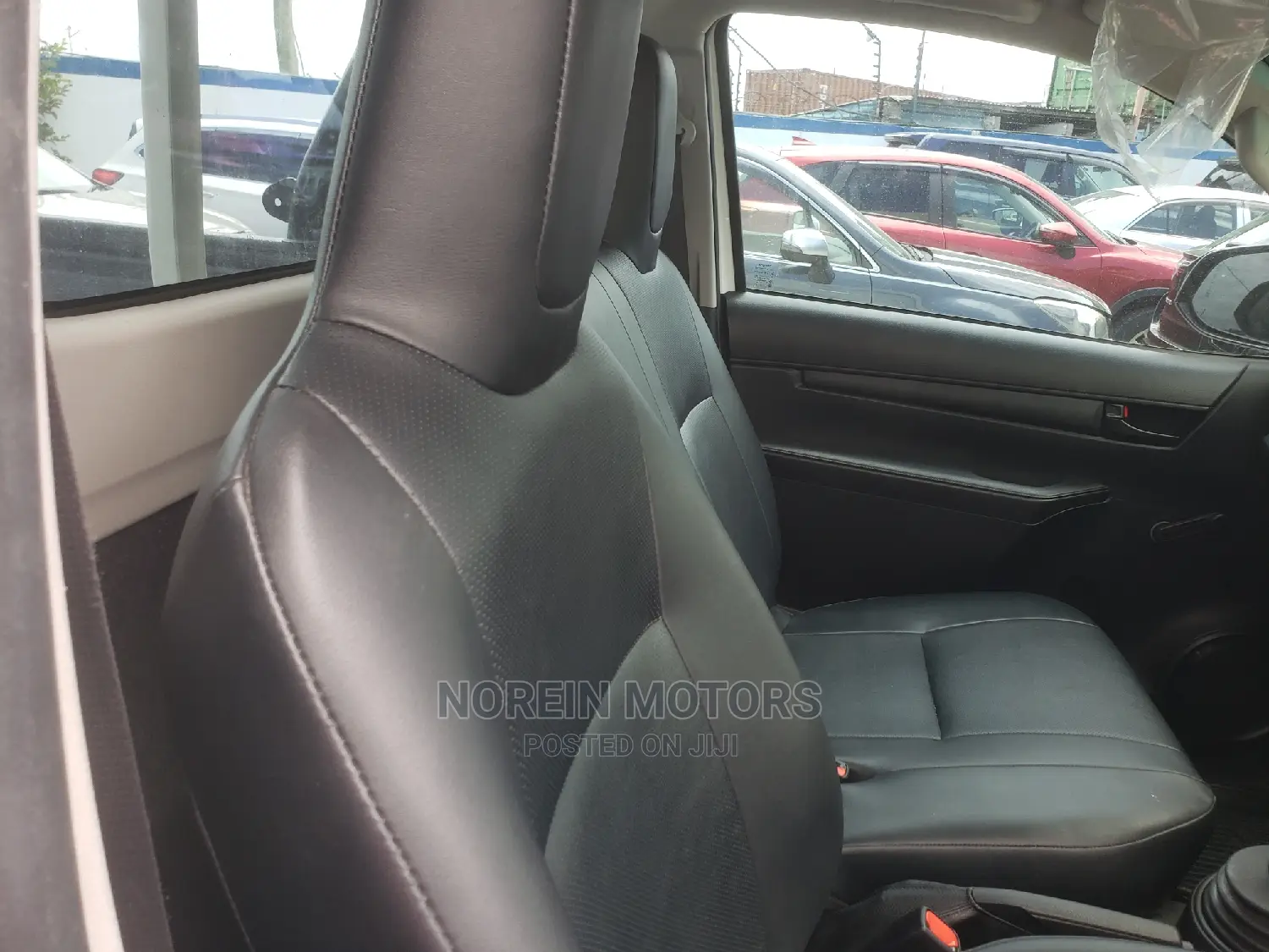 Toyota Hilux 2015 White
