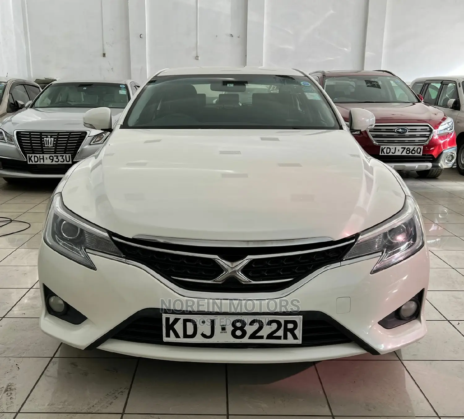 Toyota Mark X 2015 Ivory