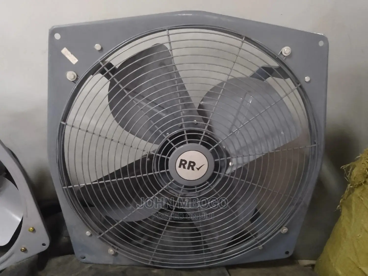 Rr Exhaust Fan