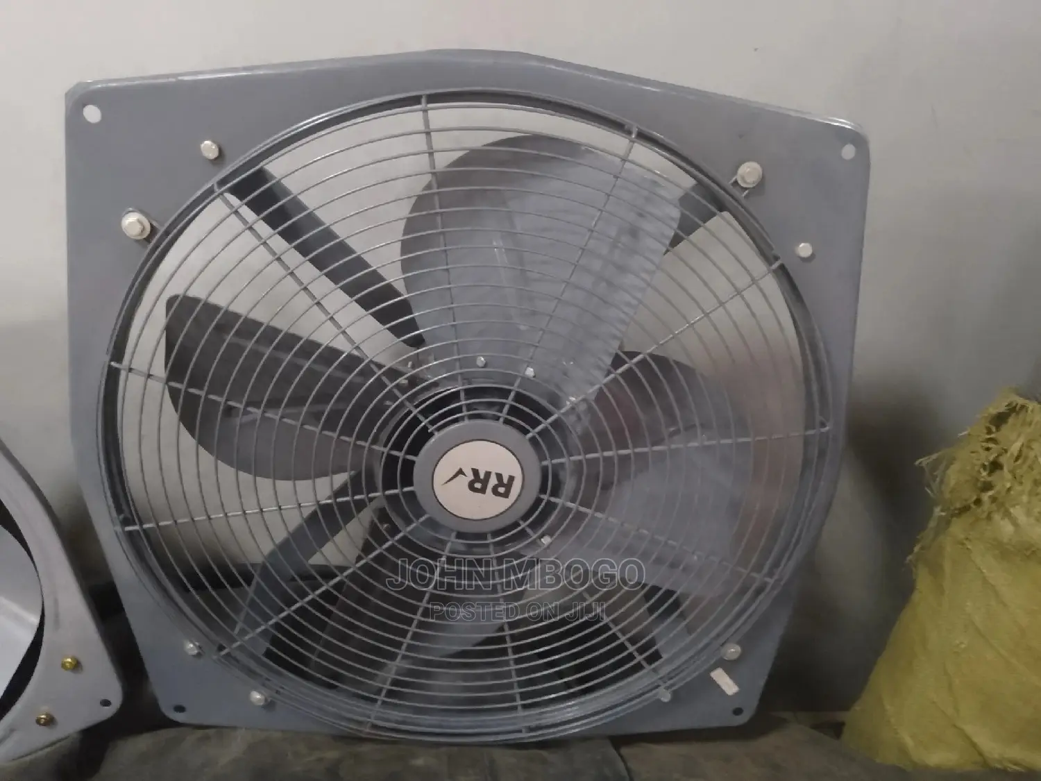 Rr Exhaust Fan