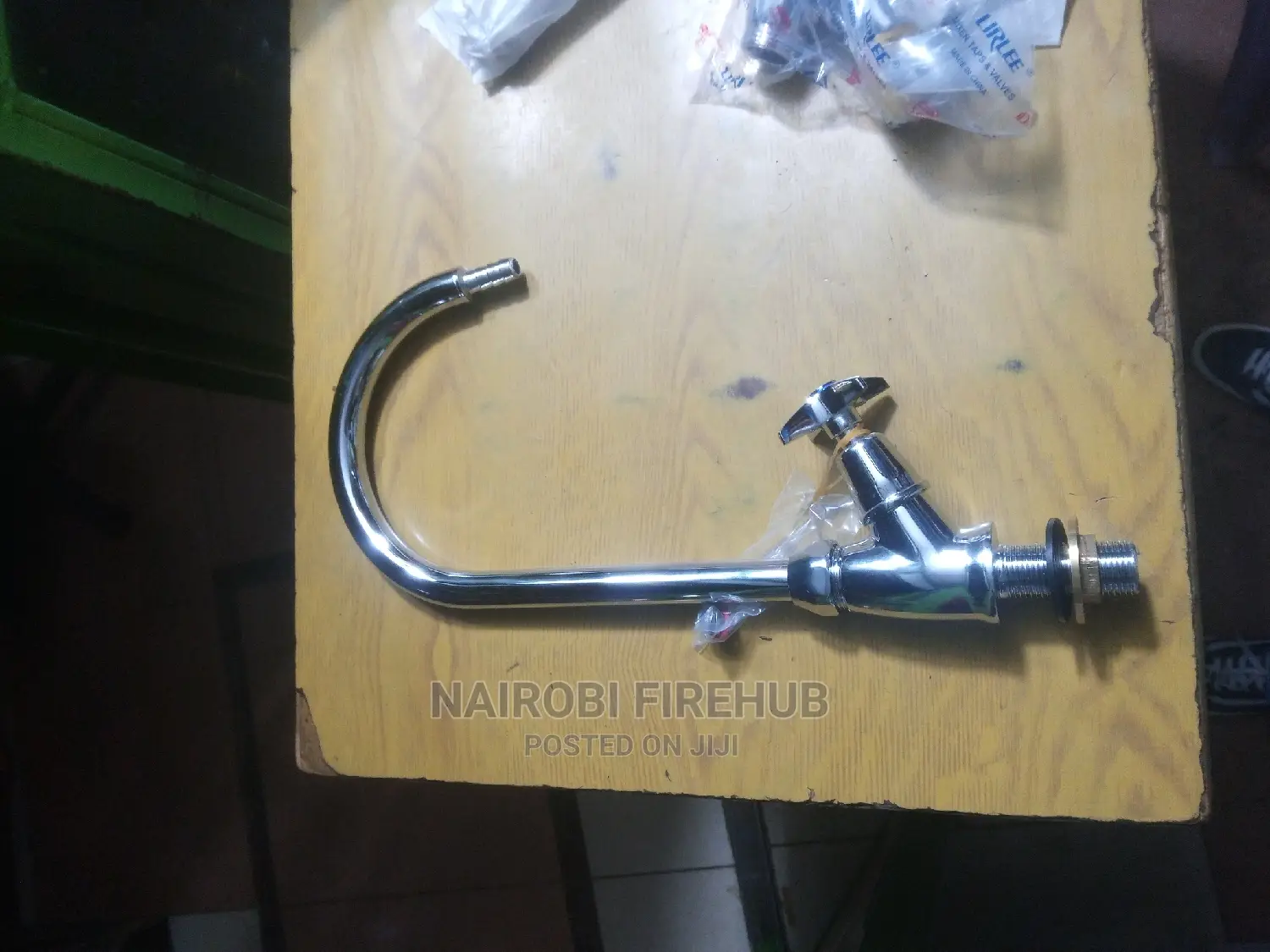 Swine Neck Water Tap/ School Lab Water Tap