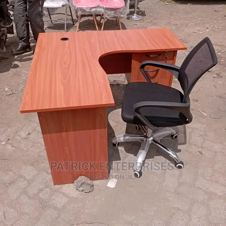 Executive Office Lshaped Desk Plus Low Back Recliner Chair