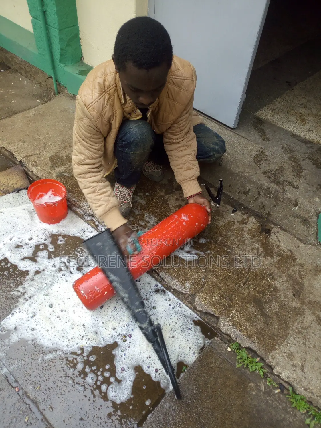Fire Extinguisher/Cylinder Reffilling and Service