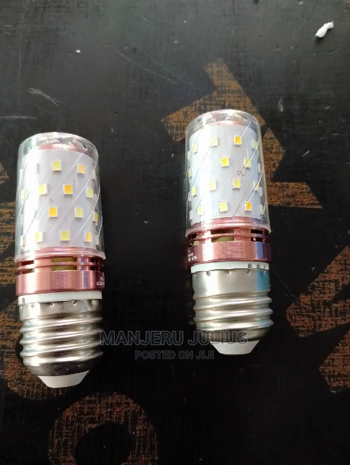 White and Warm White Bulb
