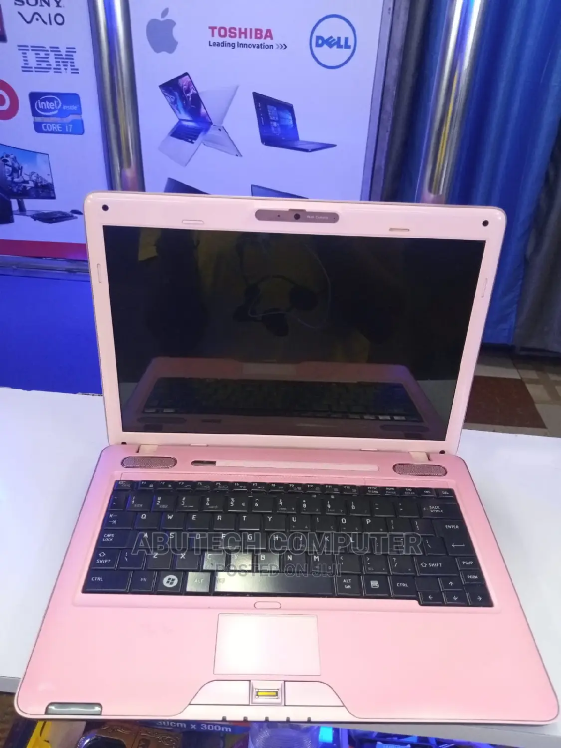 Laptop Toshiba Satellite C55 4GB Intel Pentium HDD 250GB