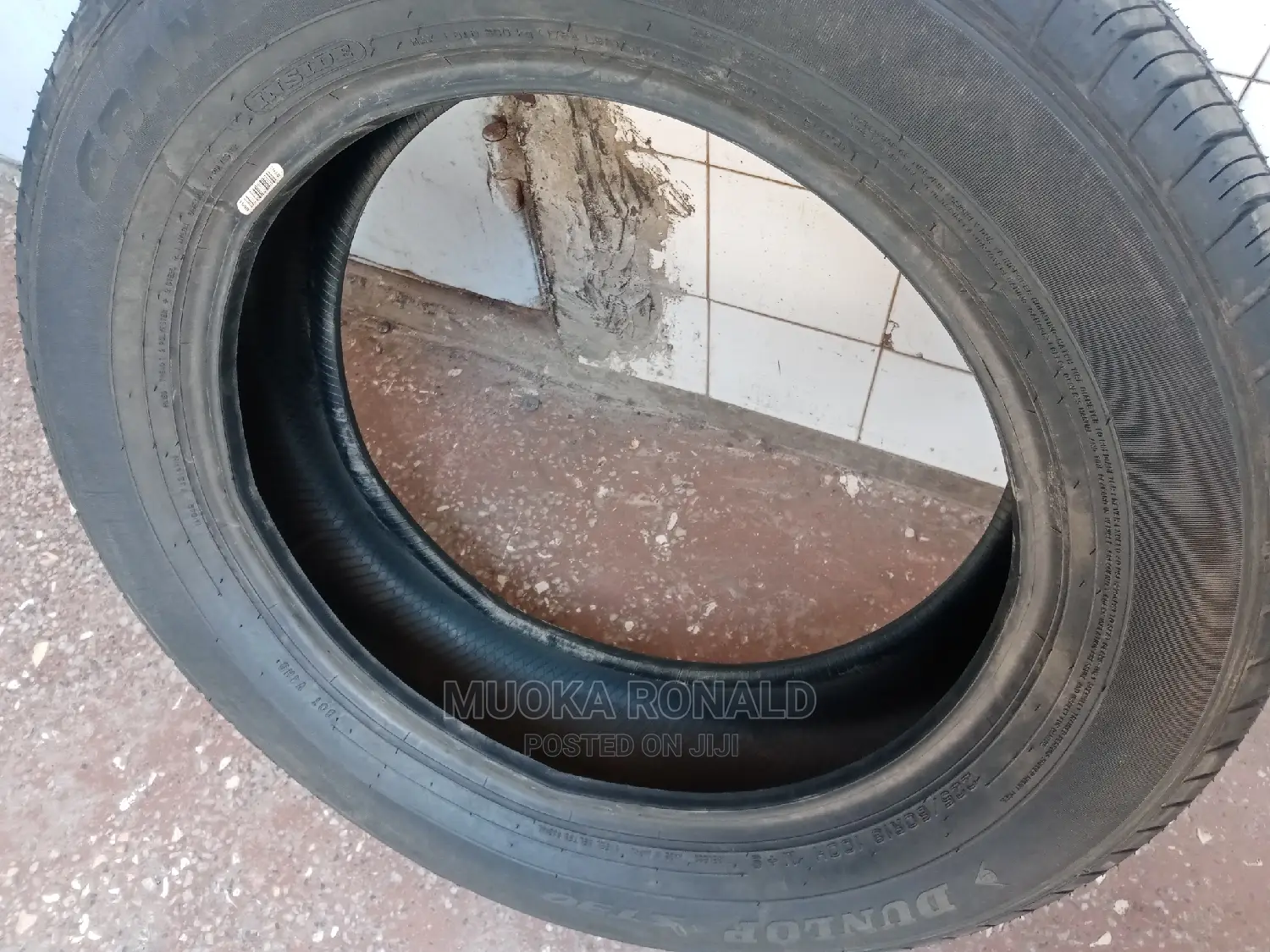 225/60r18 Dunlop Tyre