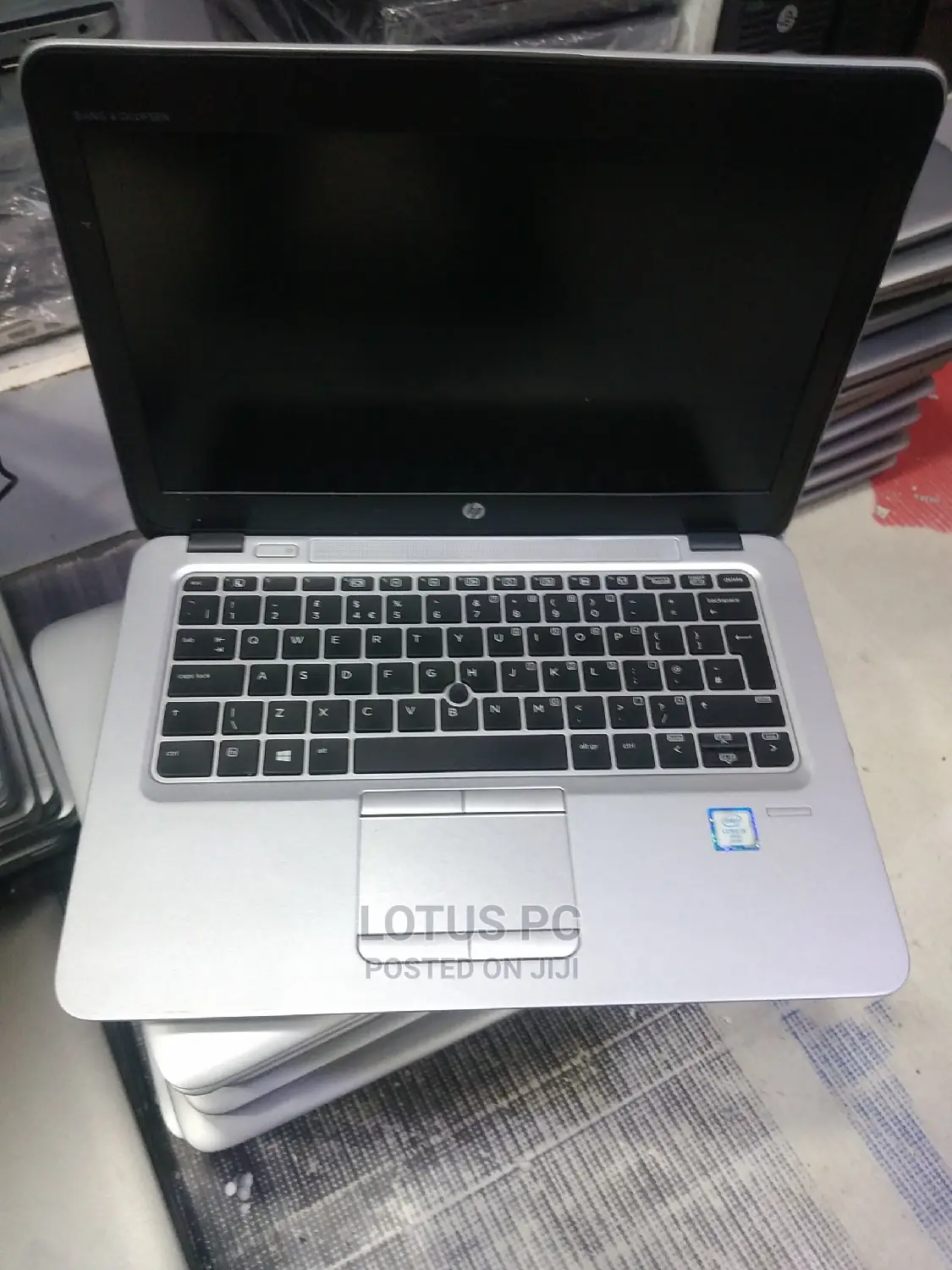 Laptop HP EliteBook 820 G3 8GB Intel Core I5 HDD 500GB