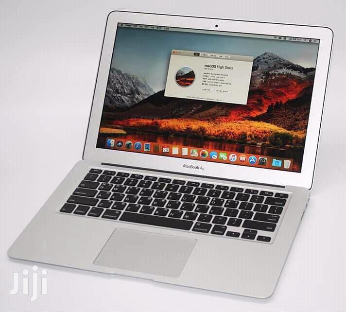 Laptop Apple MacBook Air 2GB Intel Core i5 SSD 128GB