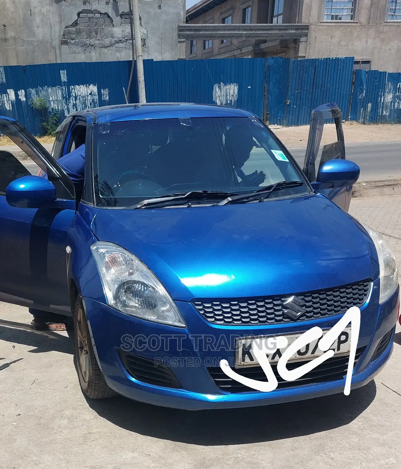 Suzuki Swift 2014 Front Windscreen