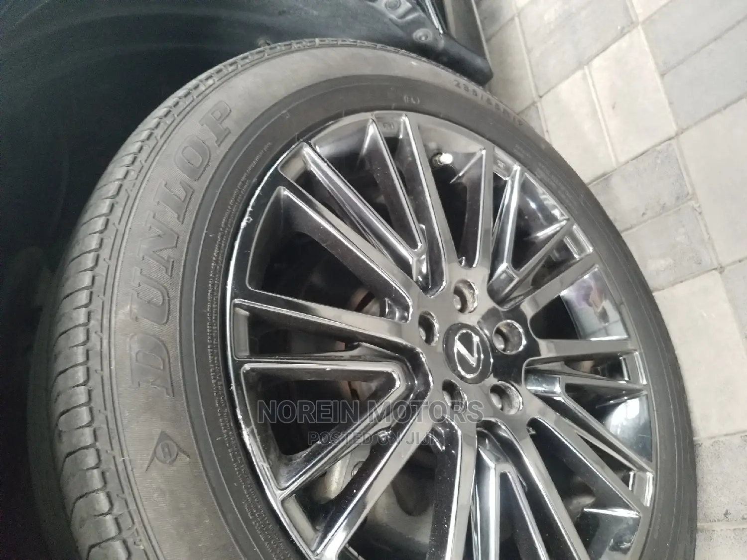 Lexus NX 300h Base 4x4 (2.5L 4cyl 2A) 2016 Black