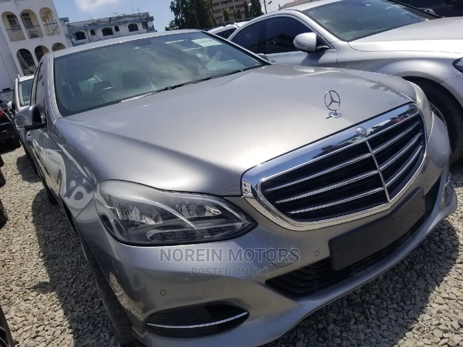 Mercedes-Benz E200 2015 Gray