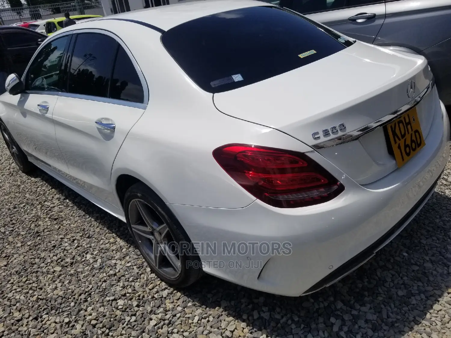 Mercedes-Benz C200 2015 White