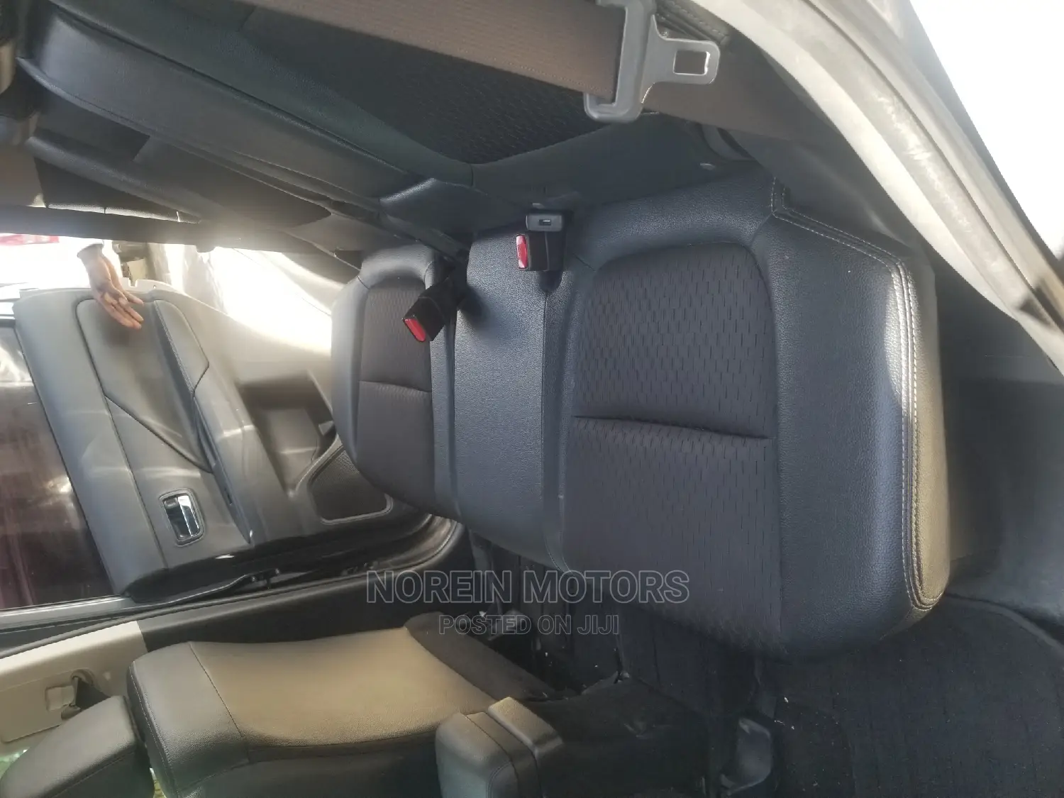 Mitsubishi Outlander 2015 Silver