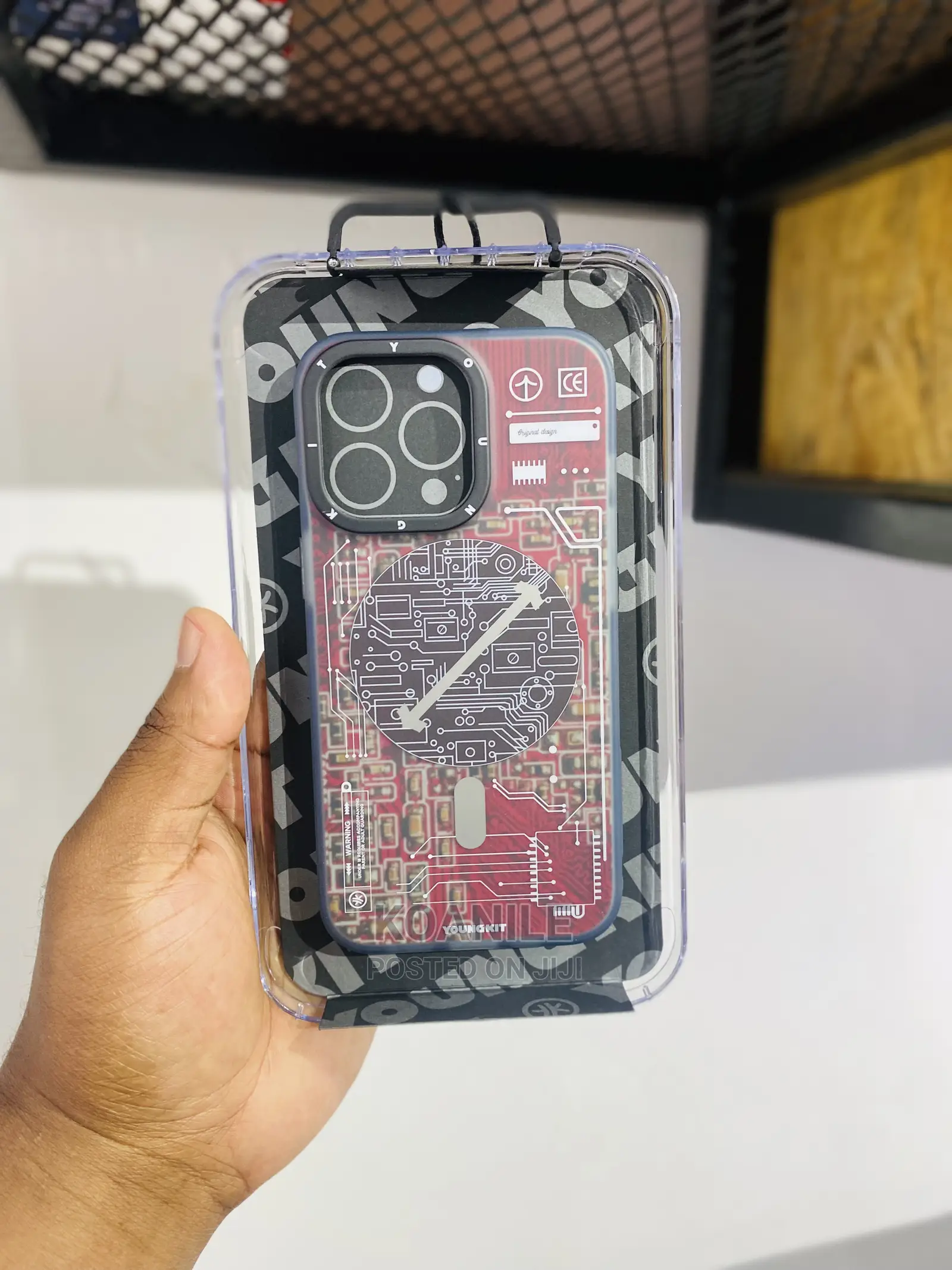 iPhone 14 Pro Tech Design Magsafe Backcover Case