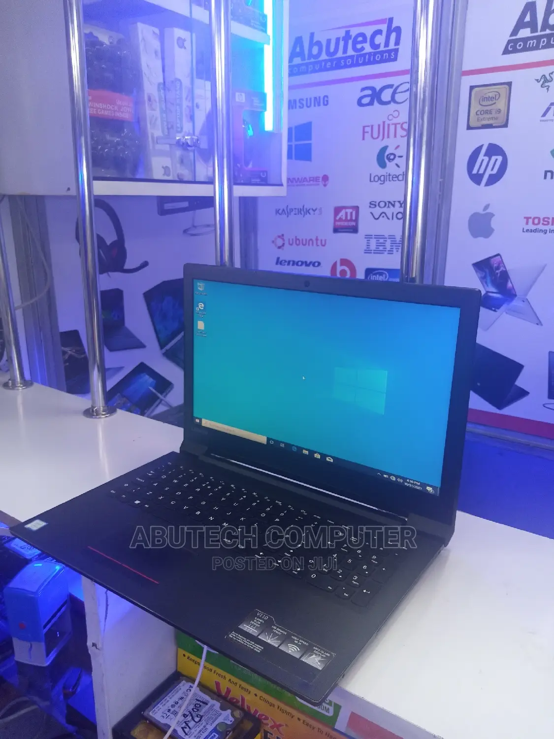 Laptop Lenovo V110 4GB Intel Core I3 HDD 500GB