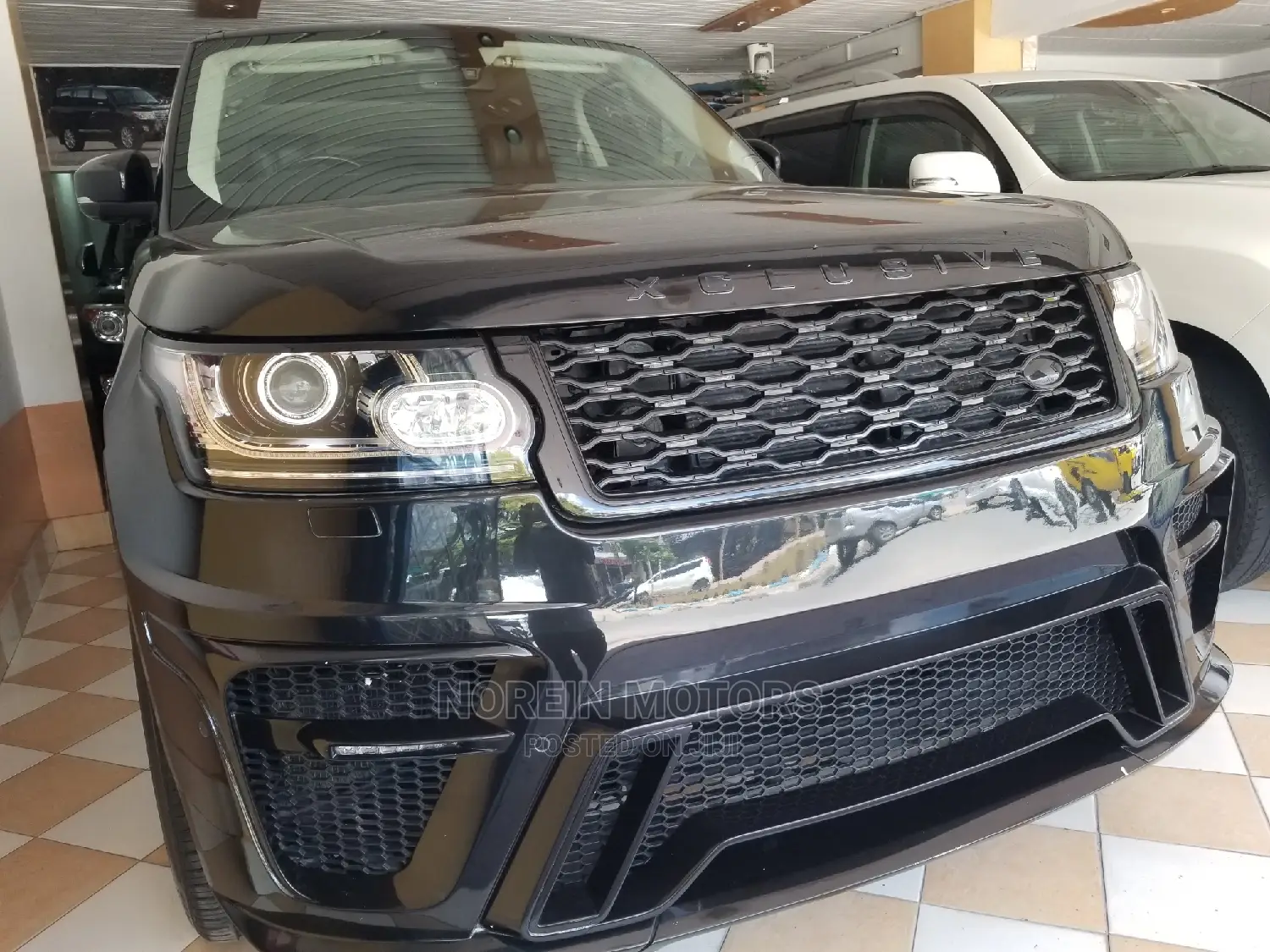 Land Rover Range Rover Vogue 2016 Black