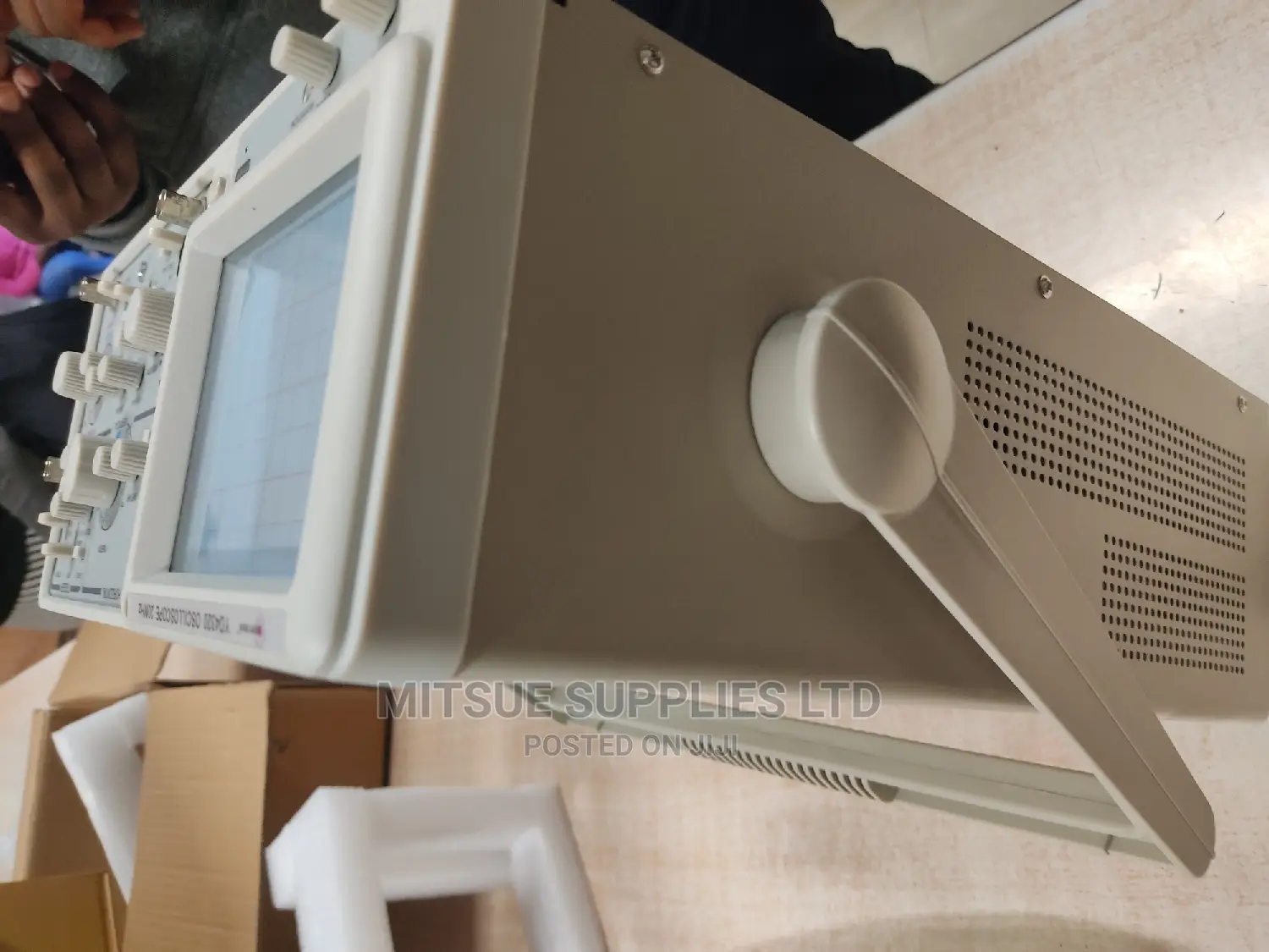 Cathode Ray Oscilloscope 20 MHZ