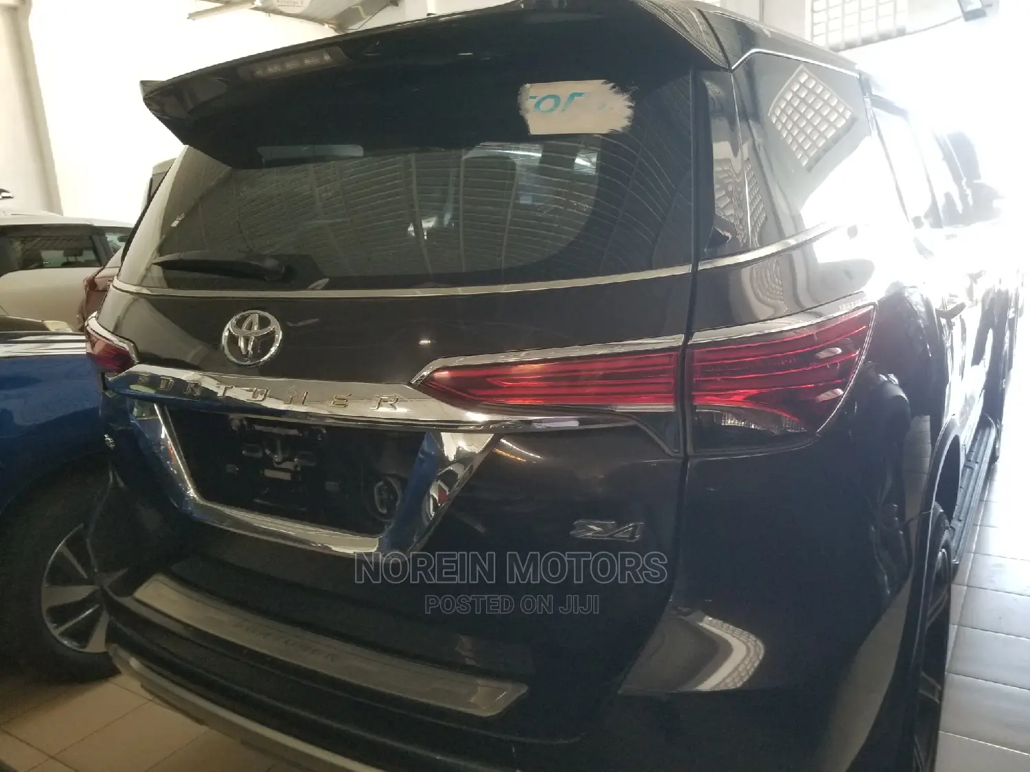 Toyota Fortuner 2.8 D AWD 2016 Black