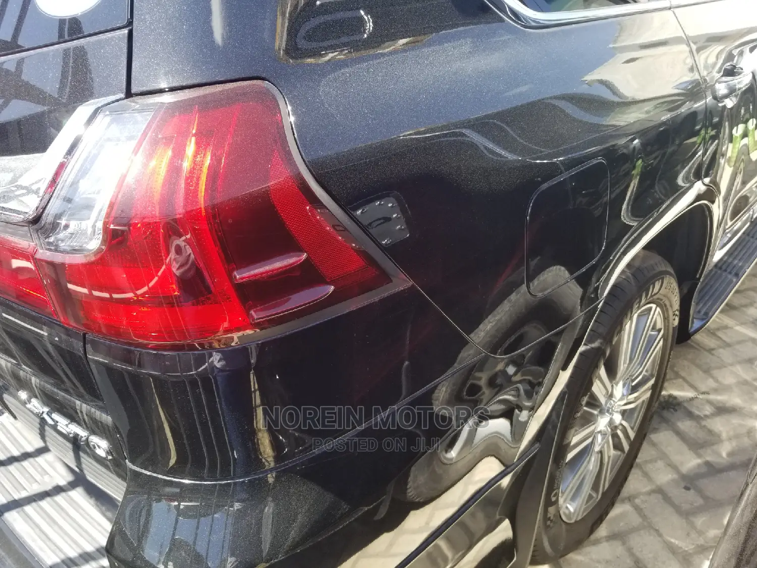 Lexus LX 570 AWD 2017 Black