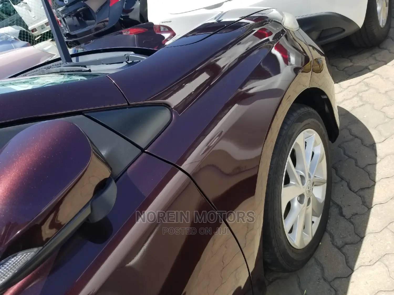 Toyota Auris 2015 Purple
