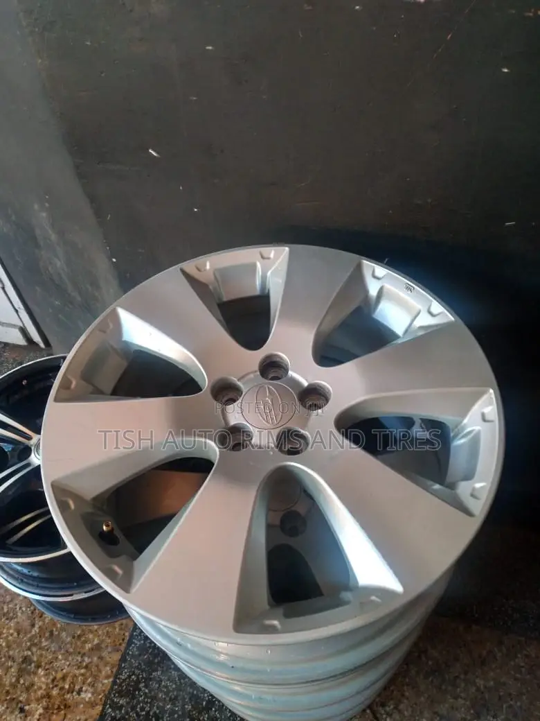 Size 17 Original Subaru Rims Set