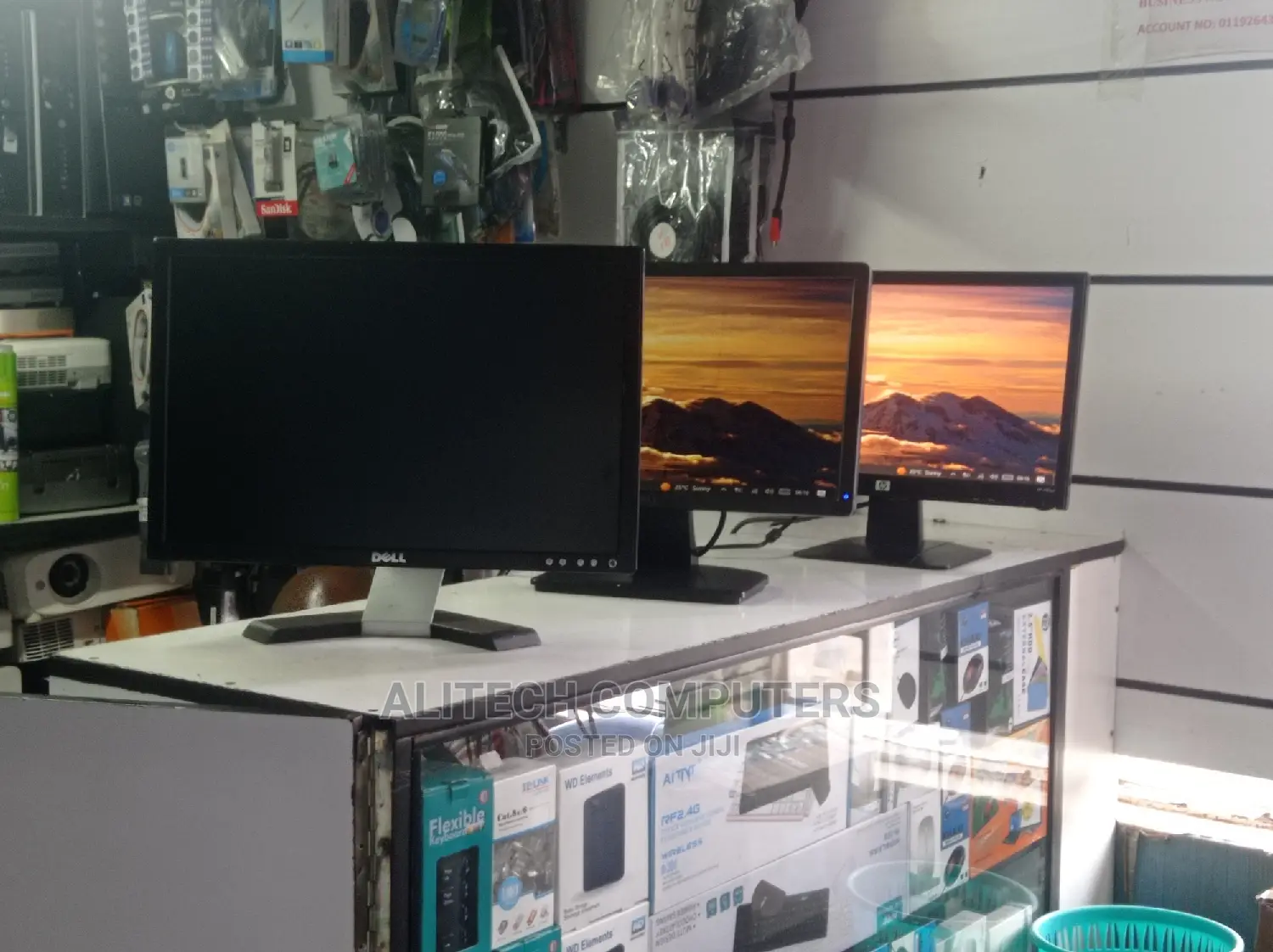 Hp/Dell Monitors 19inches Stretch