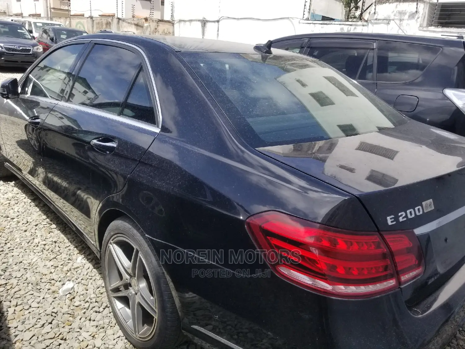 Mercedes-Benz E200 2015 Black