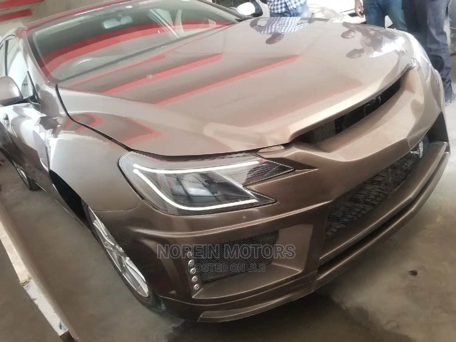 Toyota Mark X 2.5 AWD 2015 Brown