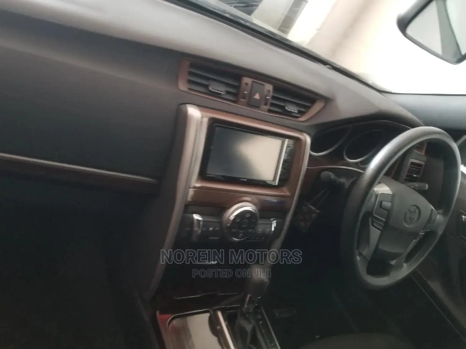 Toyota Mark X 2.5 AWD 2015 Brown