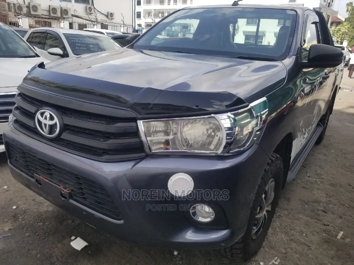 Toyota Hilux SR 4x4 2015 Gray