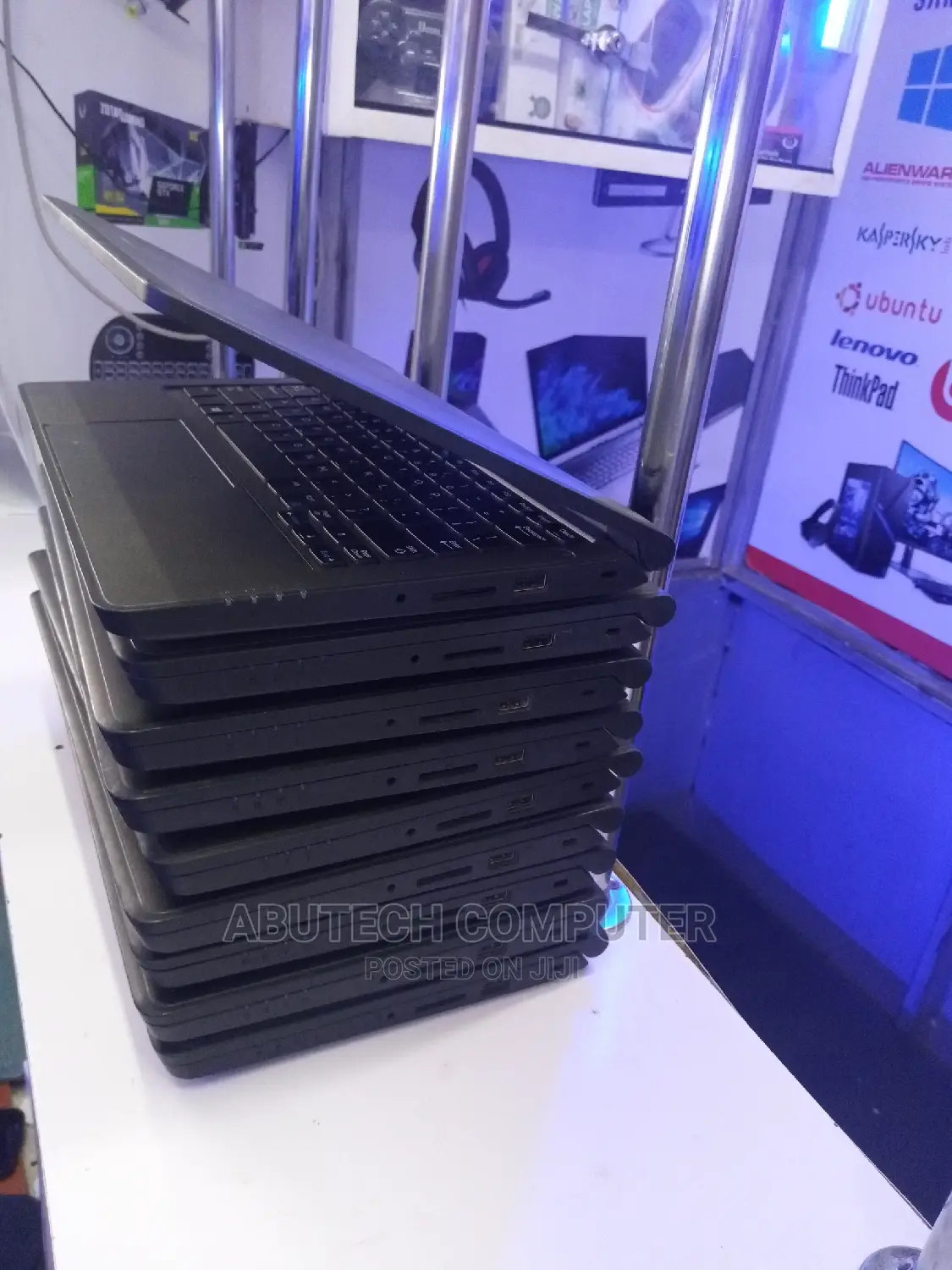 Laptop Dell Latitude 11 3160 4GB Intel Pentium HDD 500GB