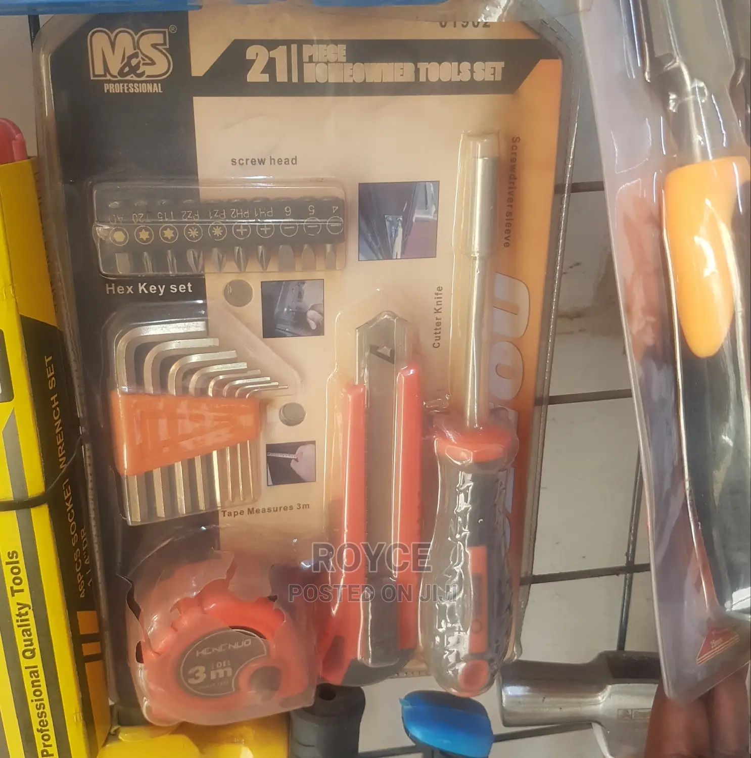 21 Pieces Homeowner Tools Set