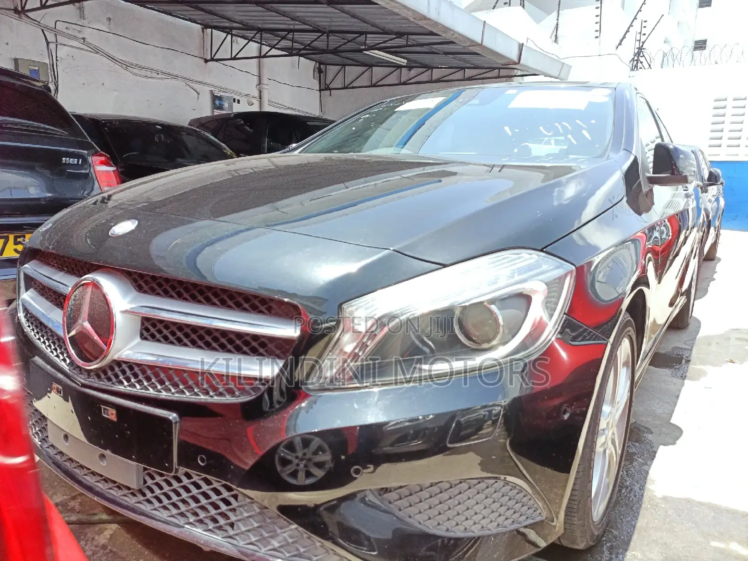 Mercedes-Benz B-Class 2015 Black