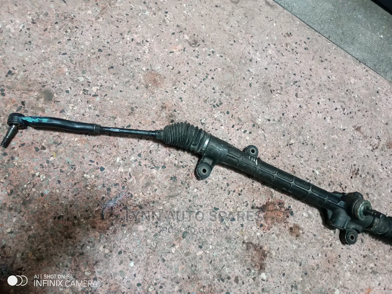 Toyota Isis Steering Rack