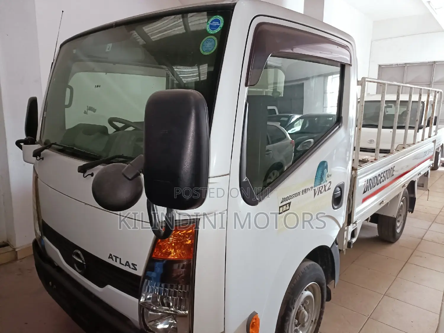 Nissan Atlas Long Chase