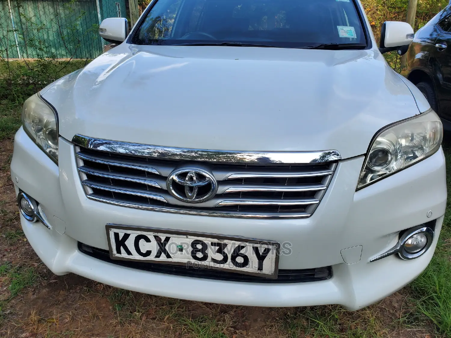 Toyota Vanguard 2013 Pearl