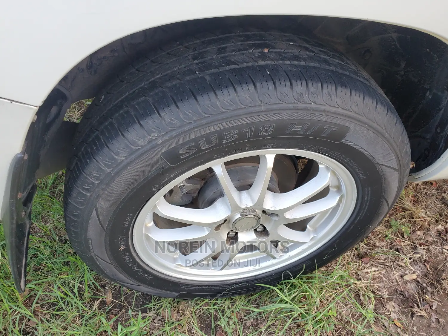 Toyota Vanguard 2013 Pearl