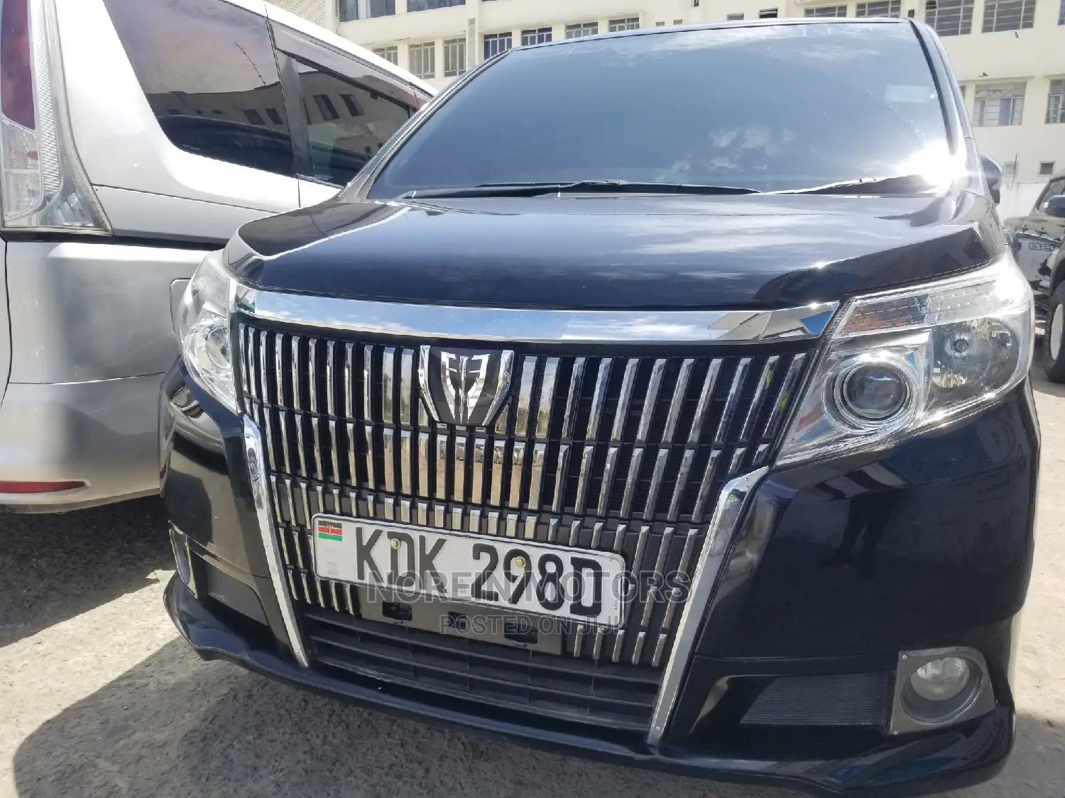 Toyota Esquire 2.0 AWD (7 Seater) 2015 Black