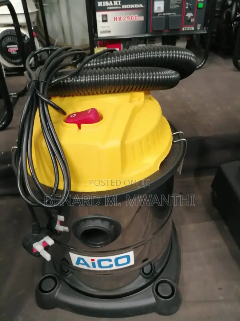 20 Litre Vacuum Cleaner