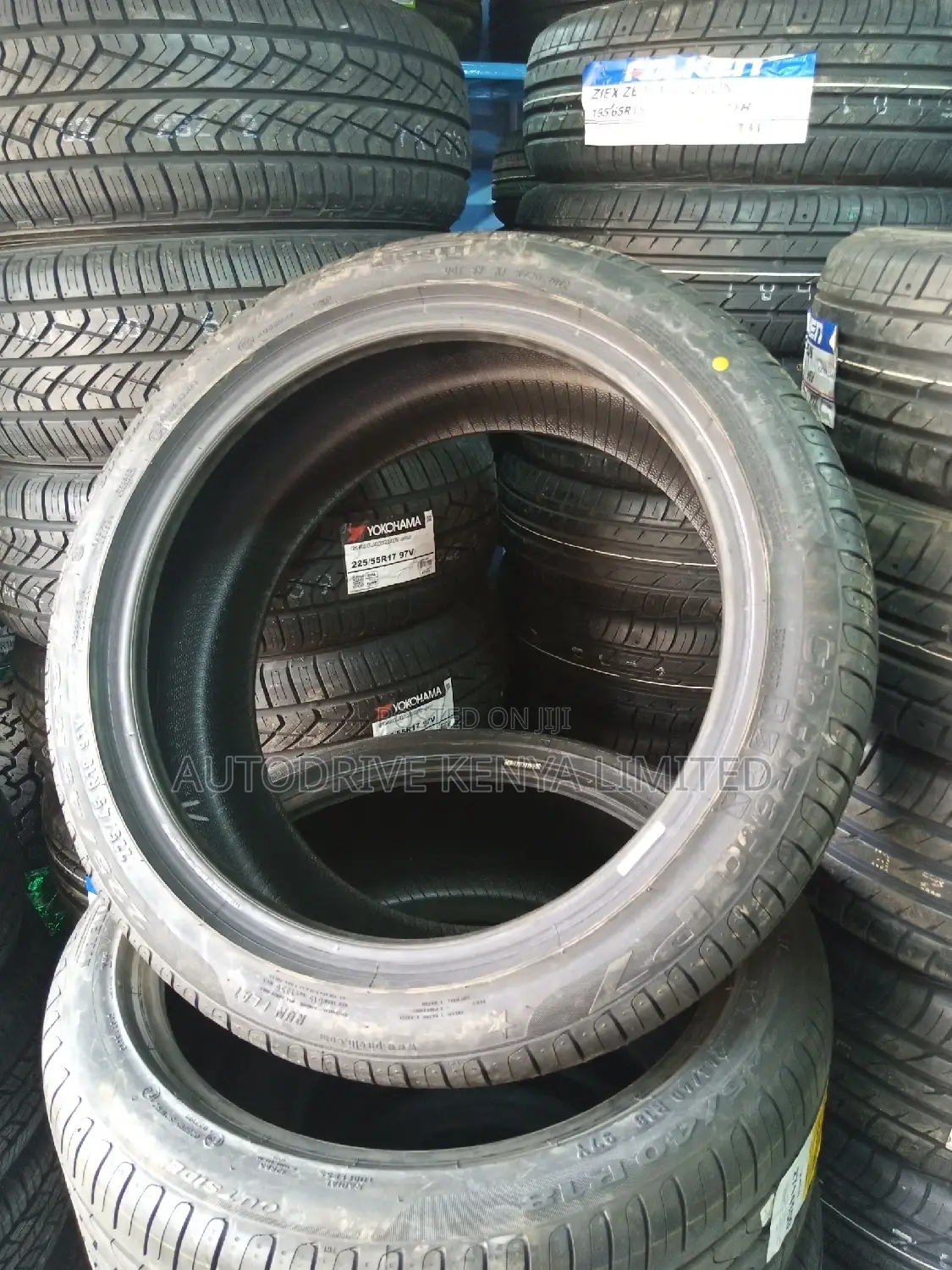 225/45r18 Pirelli R-F