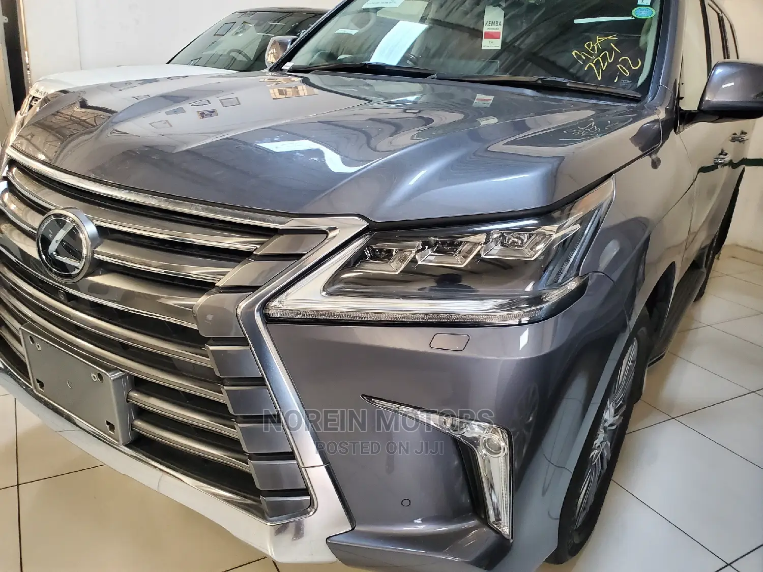 Lexus LX 2015 Gray