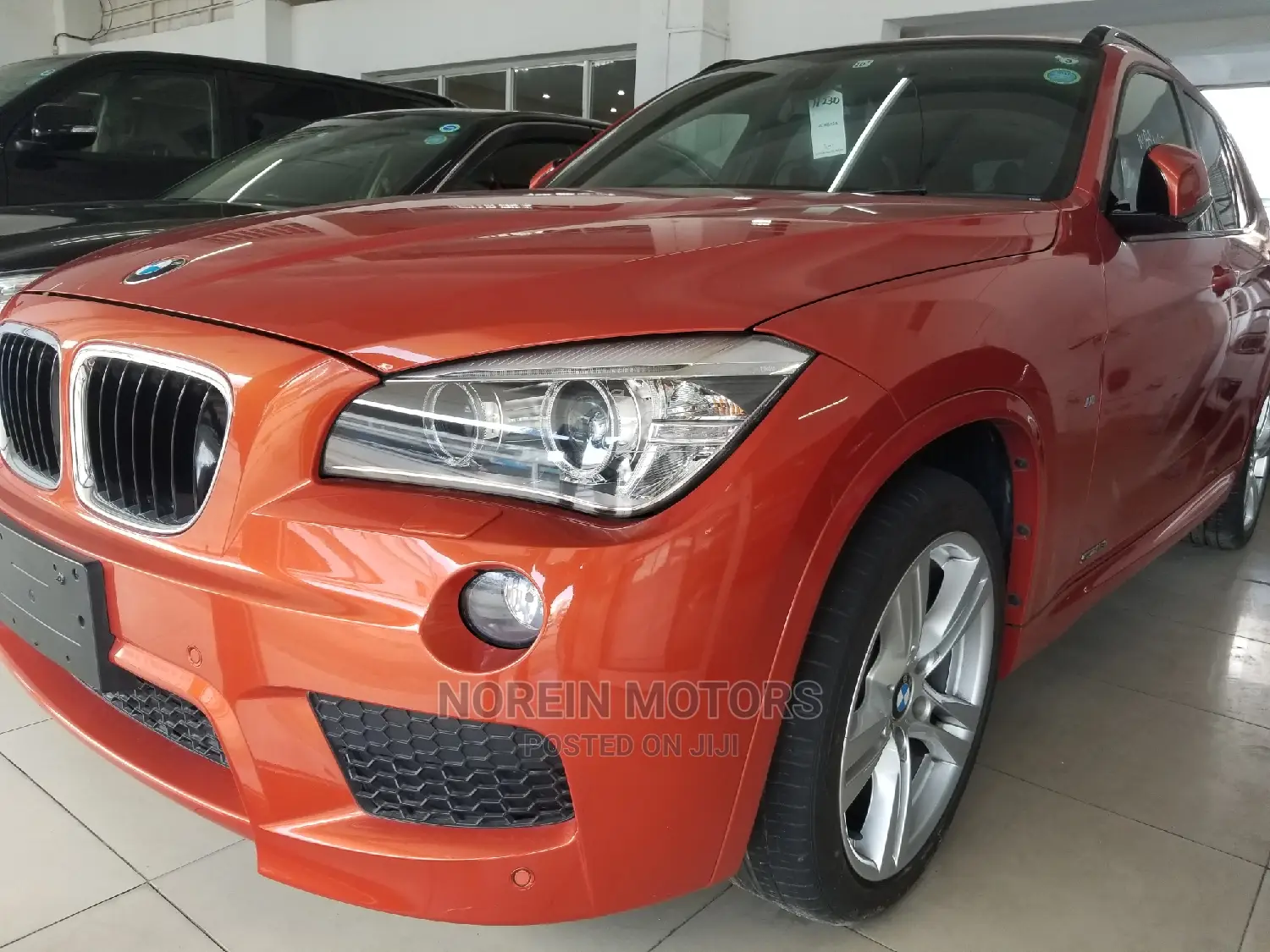 BMW X1 2015 Orange