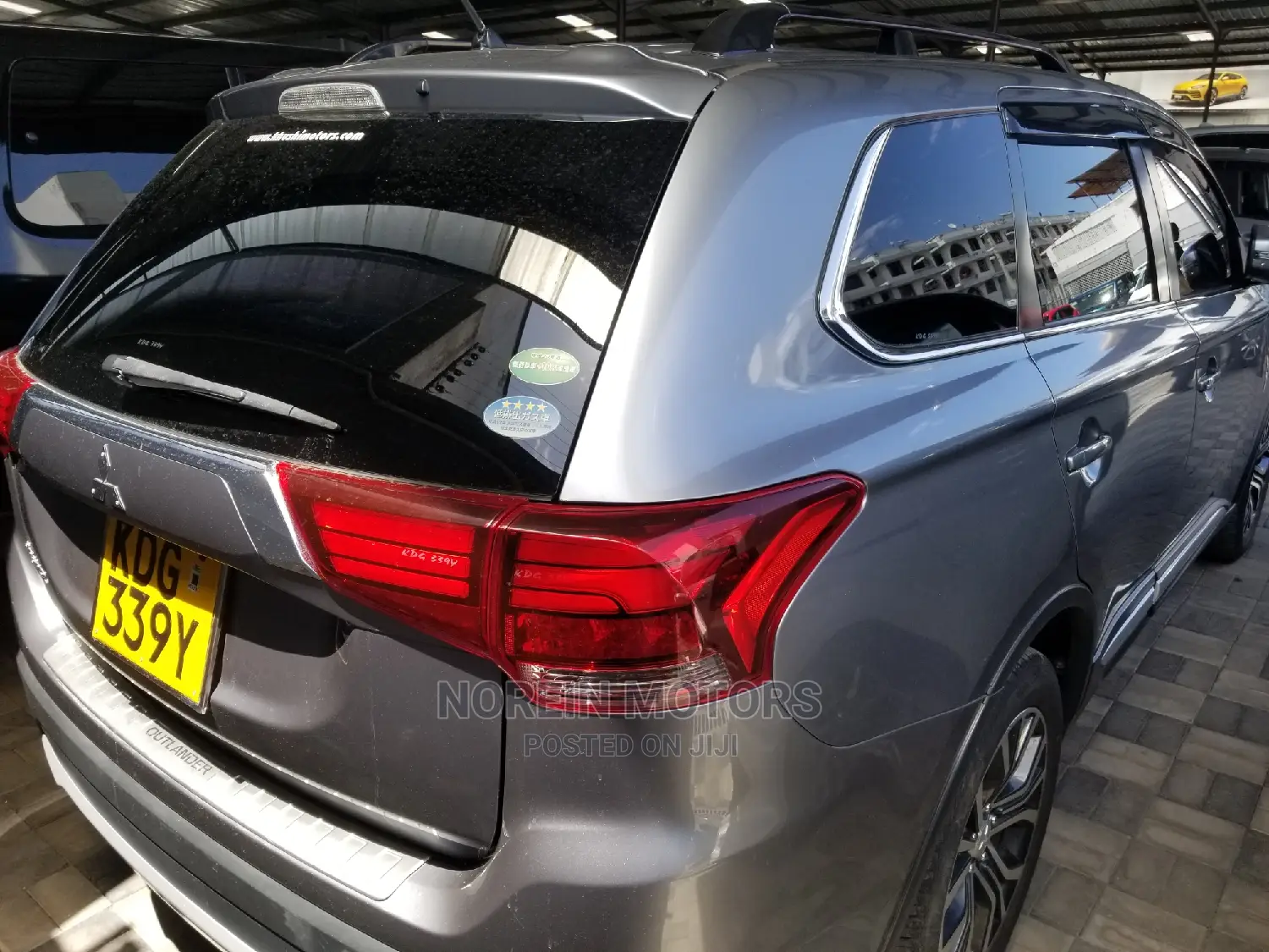 Mitsubishi Outlander 2015 Silver