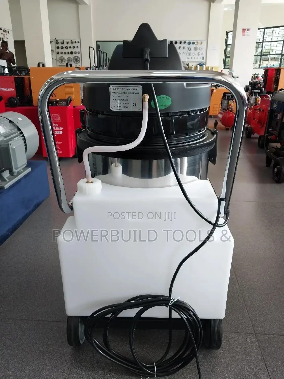 60L 3 in 1 Shampoo Carpet Cleaner.