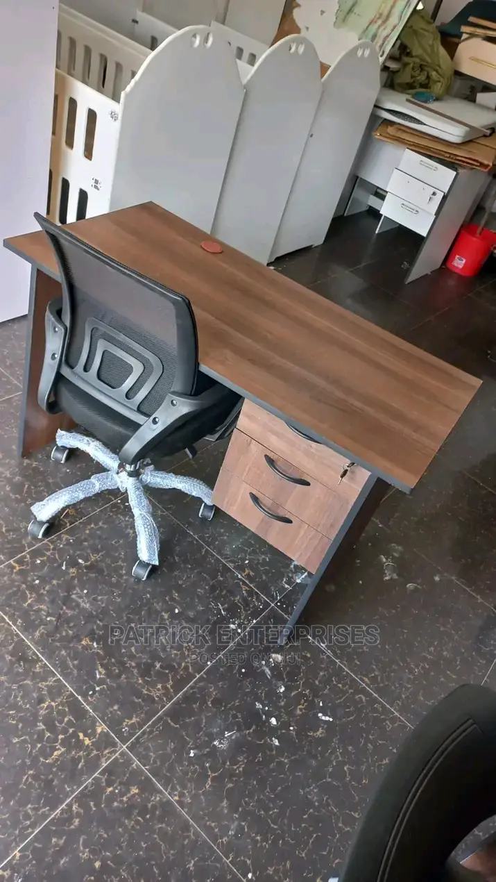 1.2 Mtrs Office Desk Plus Low Back Recliner Mesh Chair