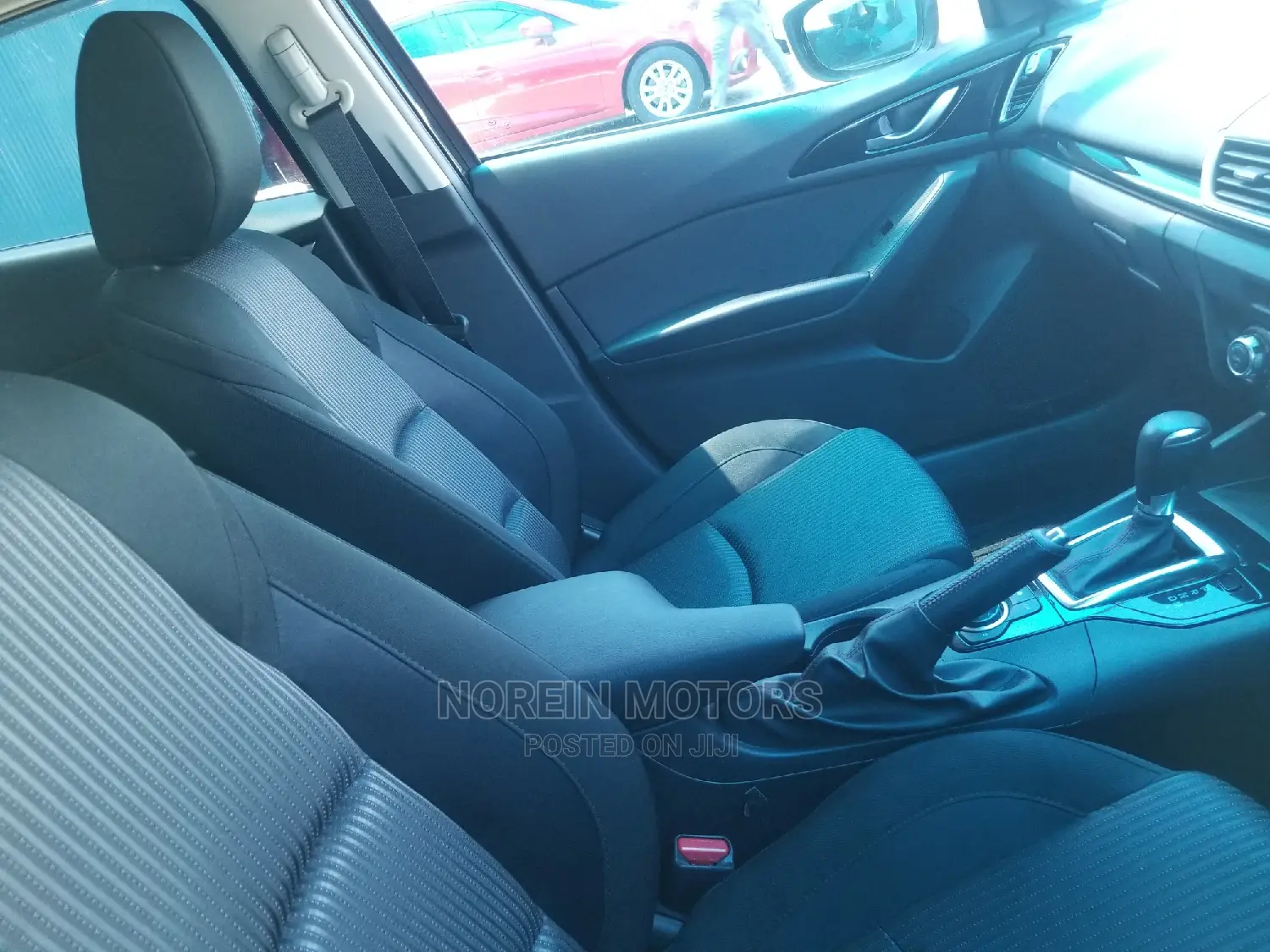 Mazda Axela 2015 Black