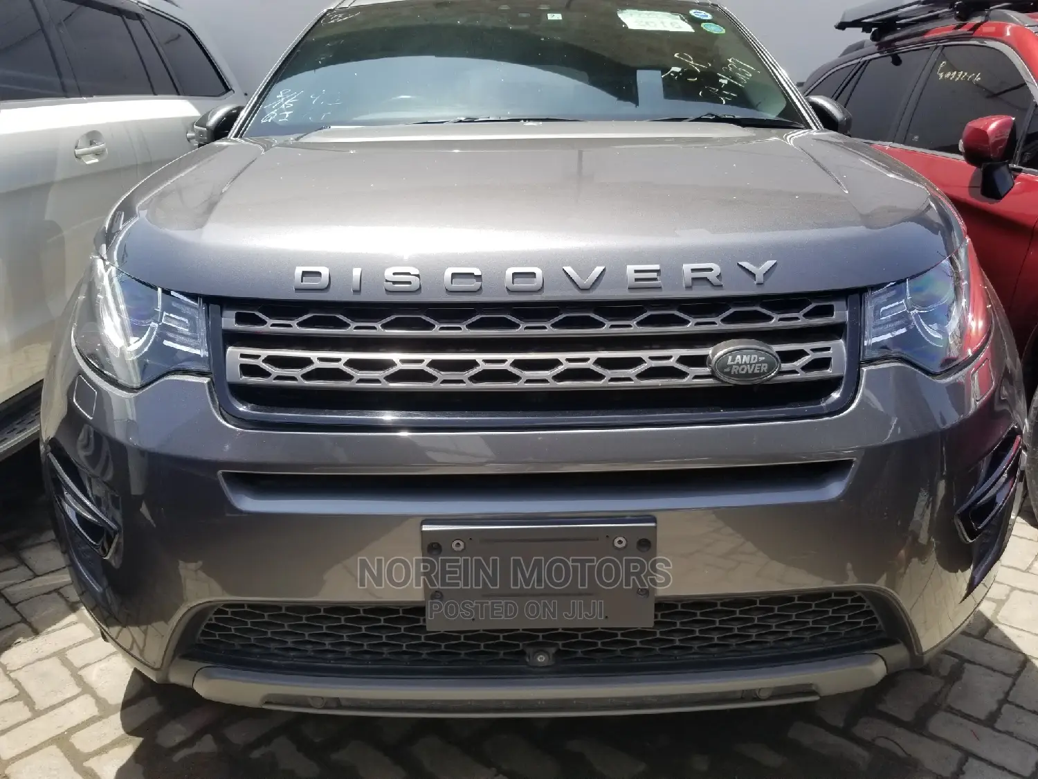 Land Rover Discovery 2015 Gray