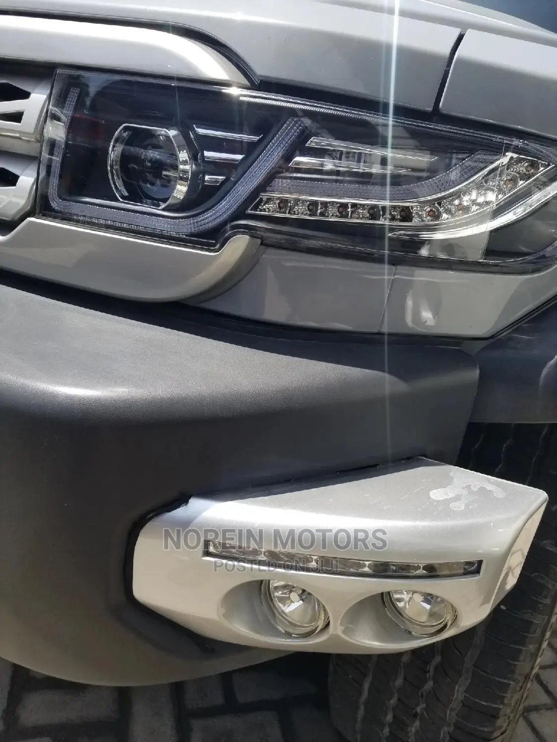 Toyota FJ Cruiser 2015 Gray