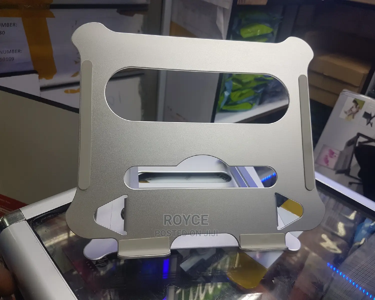 Universal Foldable Laptop Stand