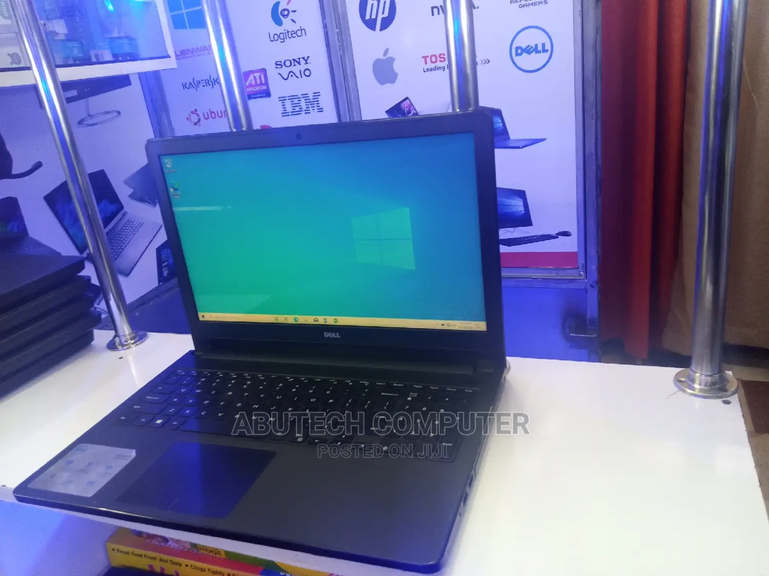 Laptop Dell Inspiron 15 5000 4GB Intel Core I3 HDD 500GB